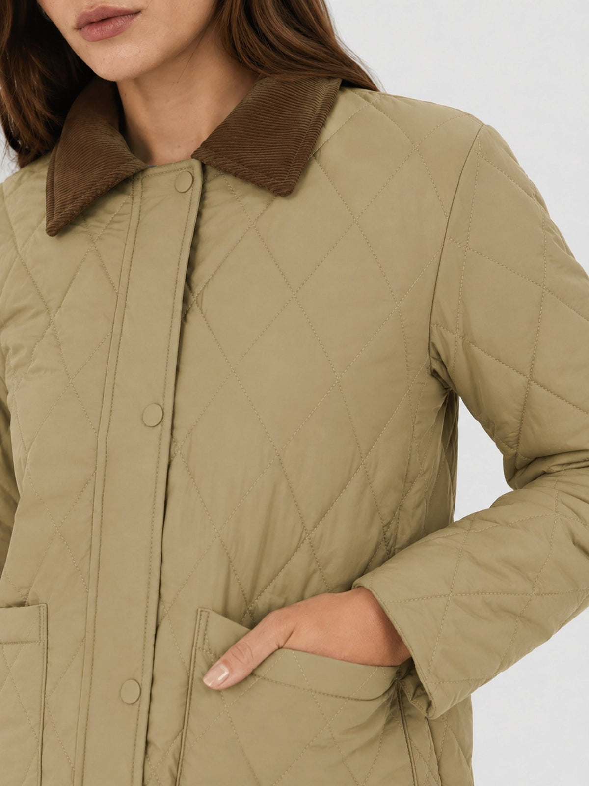 YUCOLEN Women's Quilted Jacket Retro Corduroy Collar Lightweight Padded Coat in Black