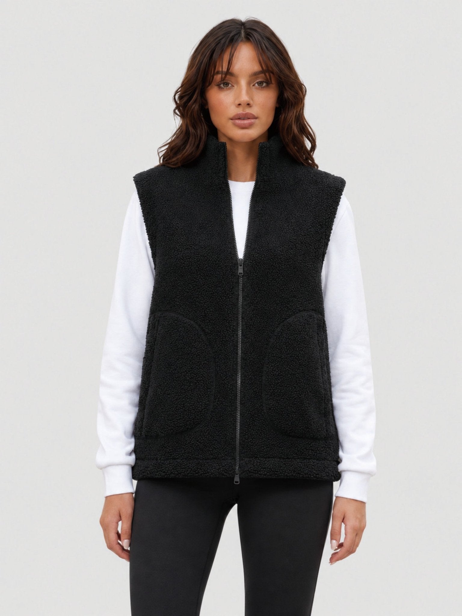 YUCOLEN Women's Sherpa Fleece Vest Fuzzy Zip Up Sleeveless Jacket with 4 Pockets in Black