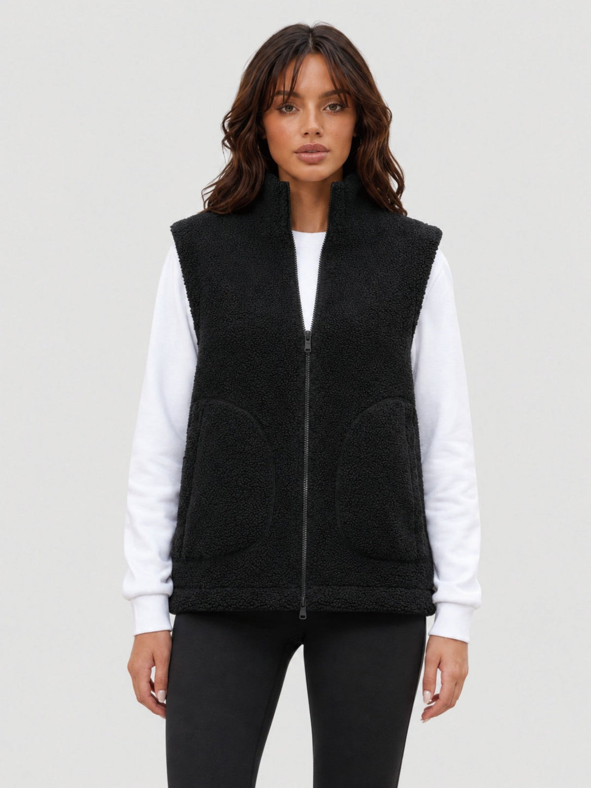 YUCOLEN Women's Sherpa Fleece Vest Fuzzy Zip Up Sleeveless Jacket with 4 Pockets in Black