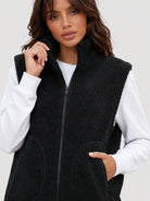 YUCOLEN Women's Sherpa Fleece Vest Fuzzy Zip Up Sleeveless Jacket with 4 Pockets in Black