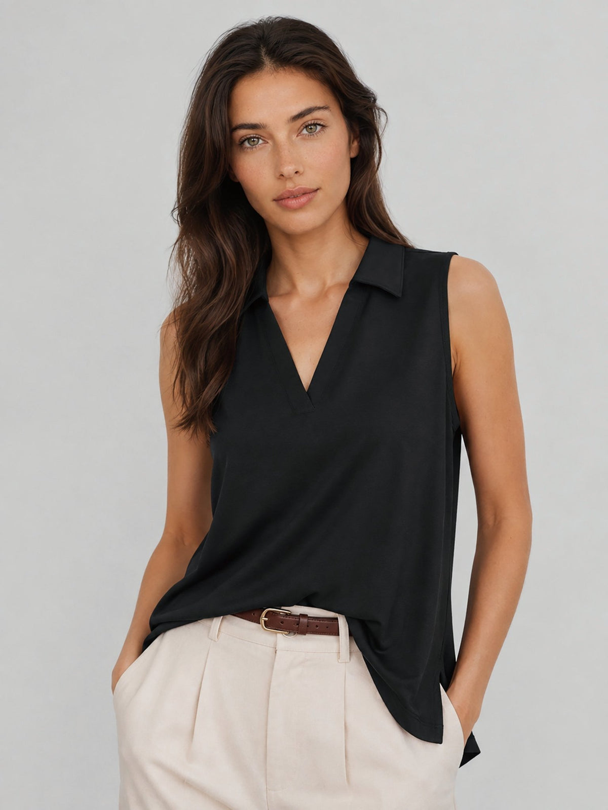 YUCOLEN Women's Sleeveless Golf Polo Shirt UPF 50+ V Neck Side Slit Sun Protection Top in Black