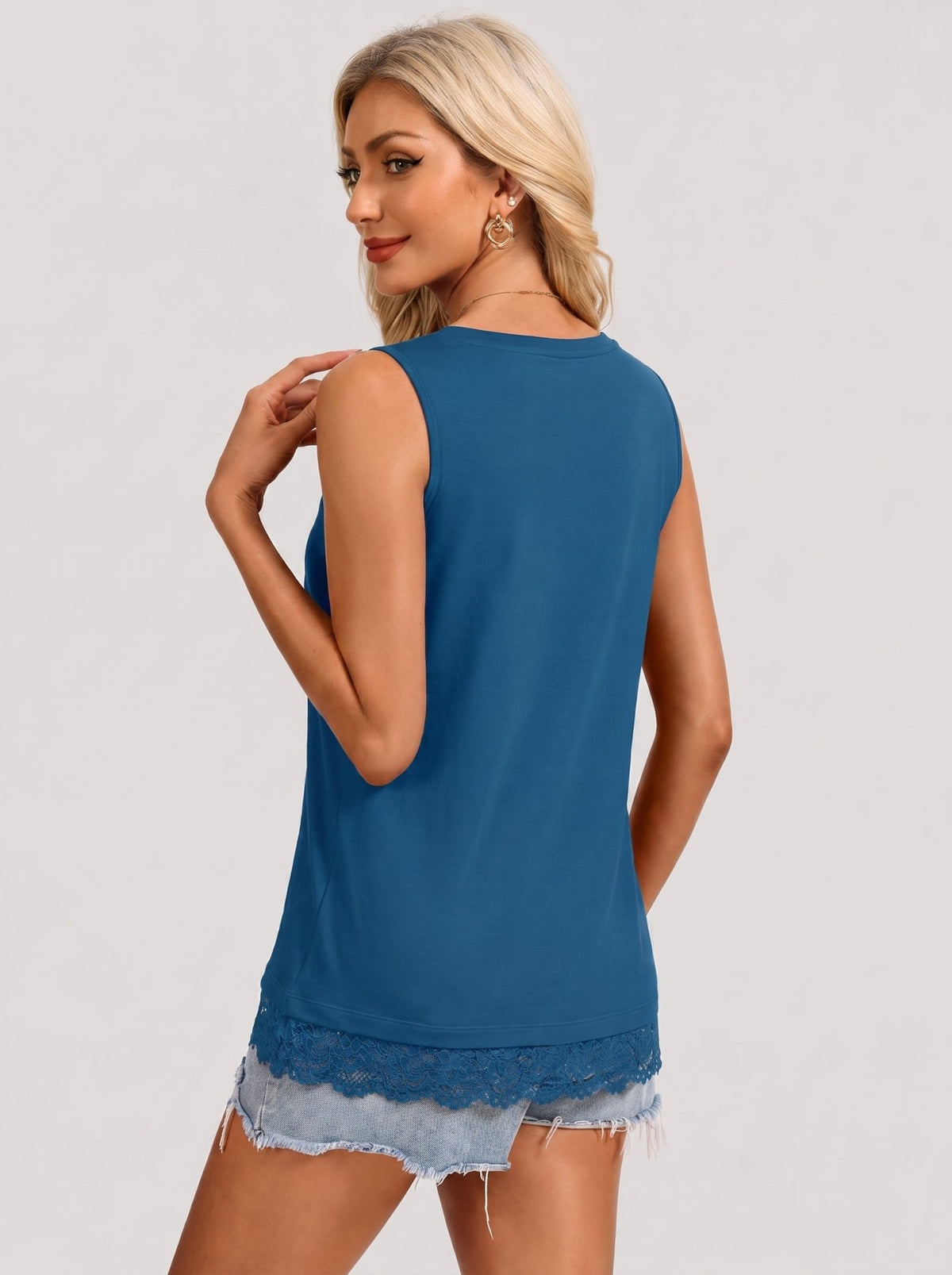 YUCOLEN Women's Lightweight Sleeveless Tank Top - Stretch Workout Shirt in Blue Grey