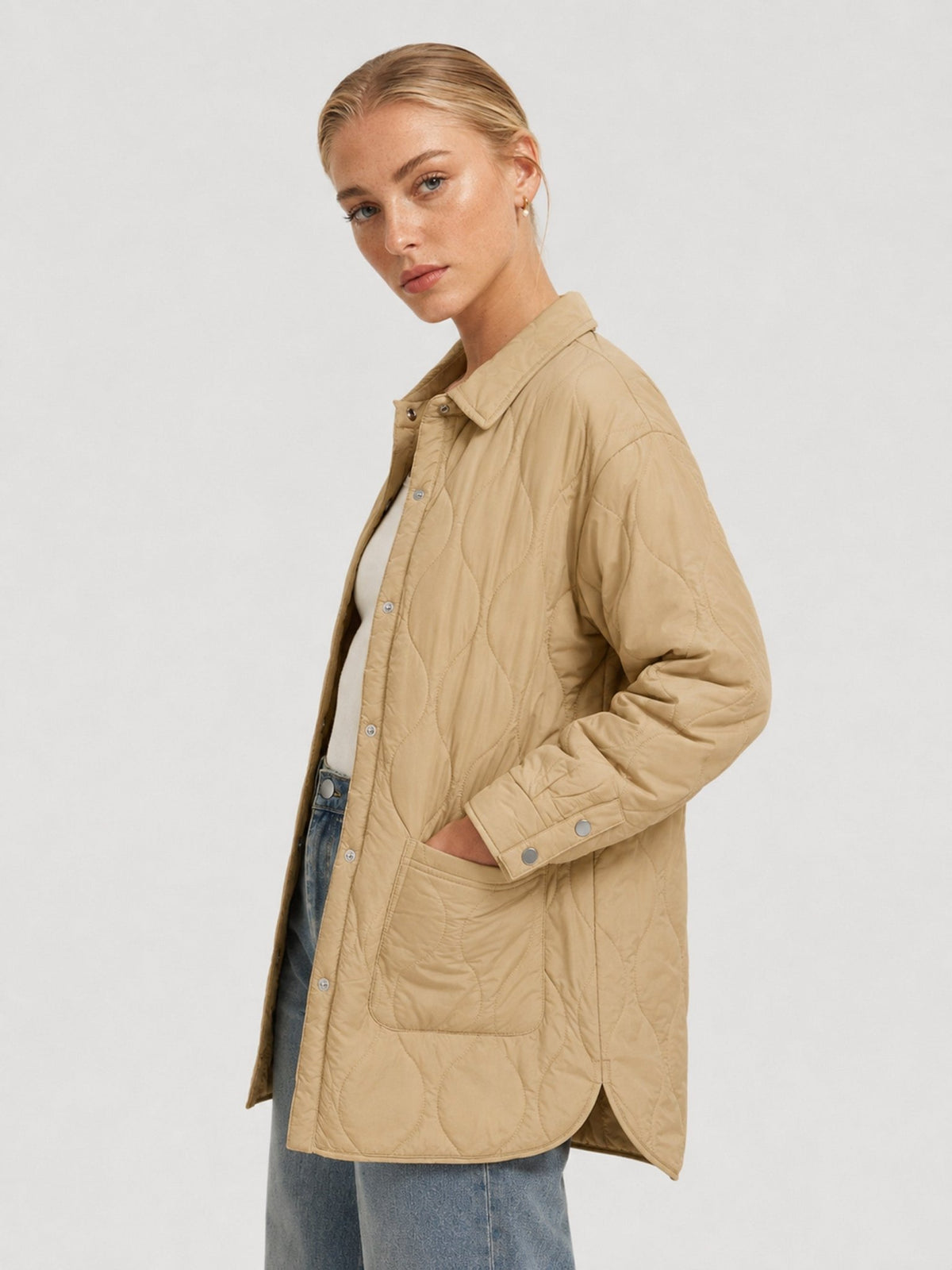 YUCOLEN Women's Water Ripple Quilted Shacket Lightweight Button Down Coat with Pockets in Camel
