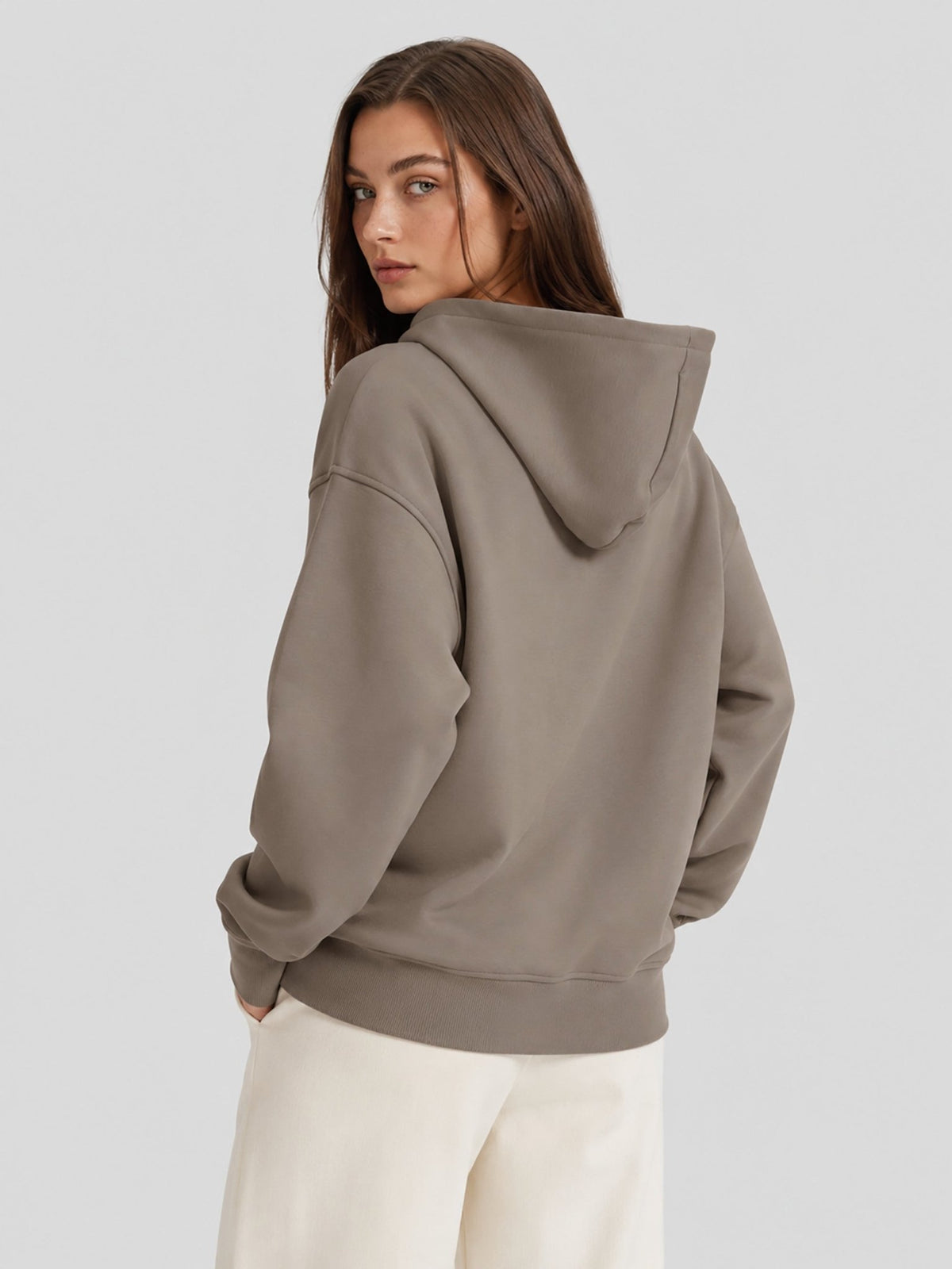 YUCOLEN Women Oversized Fleece Hoodie Loose Pullover Sweatshirt with Thumb Holes in Coffee Grey
