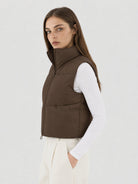 YUCOLEN Women's Cropped Puffer Vest Lightweight Sleeveless Quilted Bubble Gilet in Dark Brown