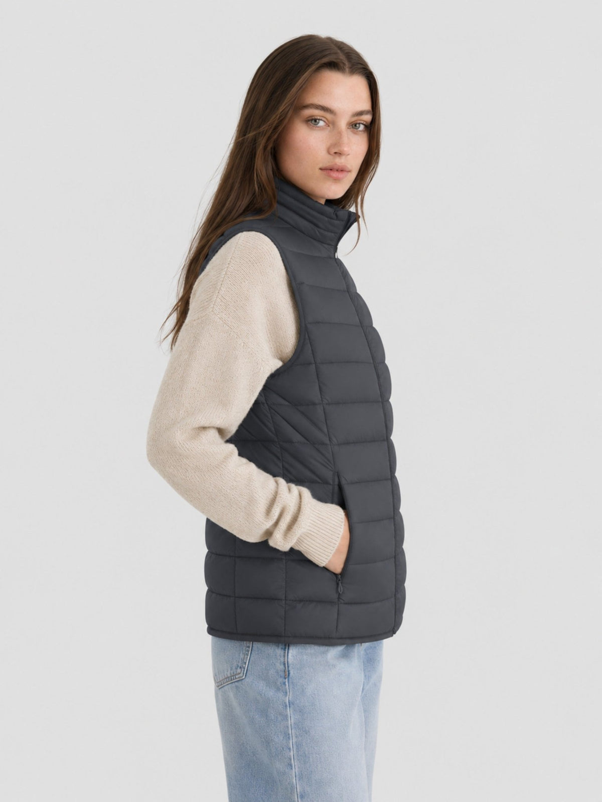 YUCOLEN Women's 270g Lightweight Down Quilted Puffer Vest Windproof Sleeveless Jacket in Dark Grey