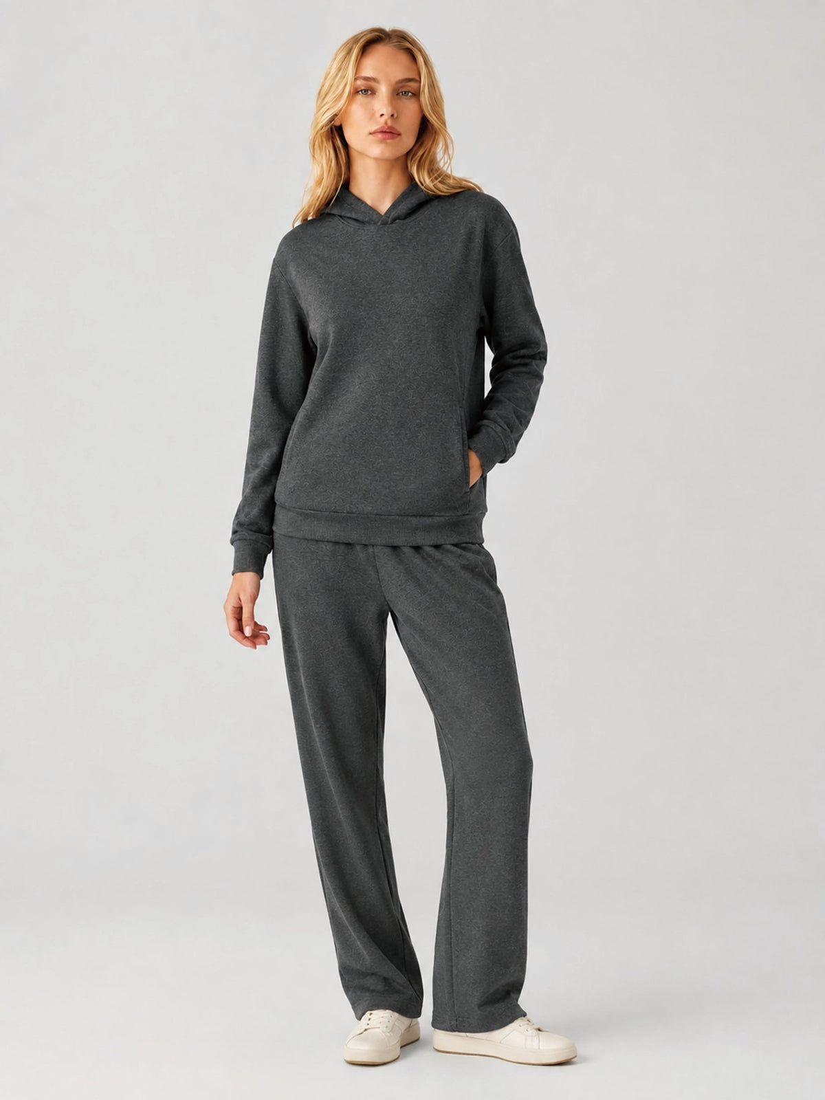 YUCOLEN Women's Loose Fit Fleece Lined Hoodie with Cotton Blend Fabric in Dark Grey