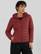 YUCOLEN Women Lightweight Hooded Jacket Water-Resistant Quilted Outdoor Coat in Dark Orange