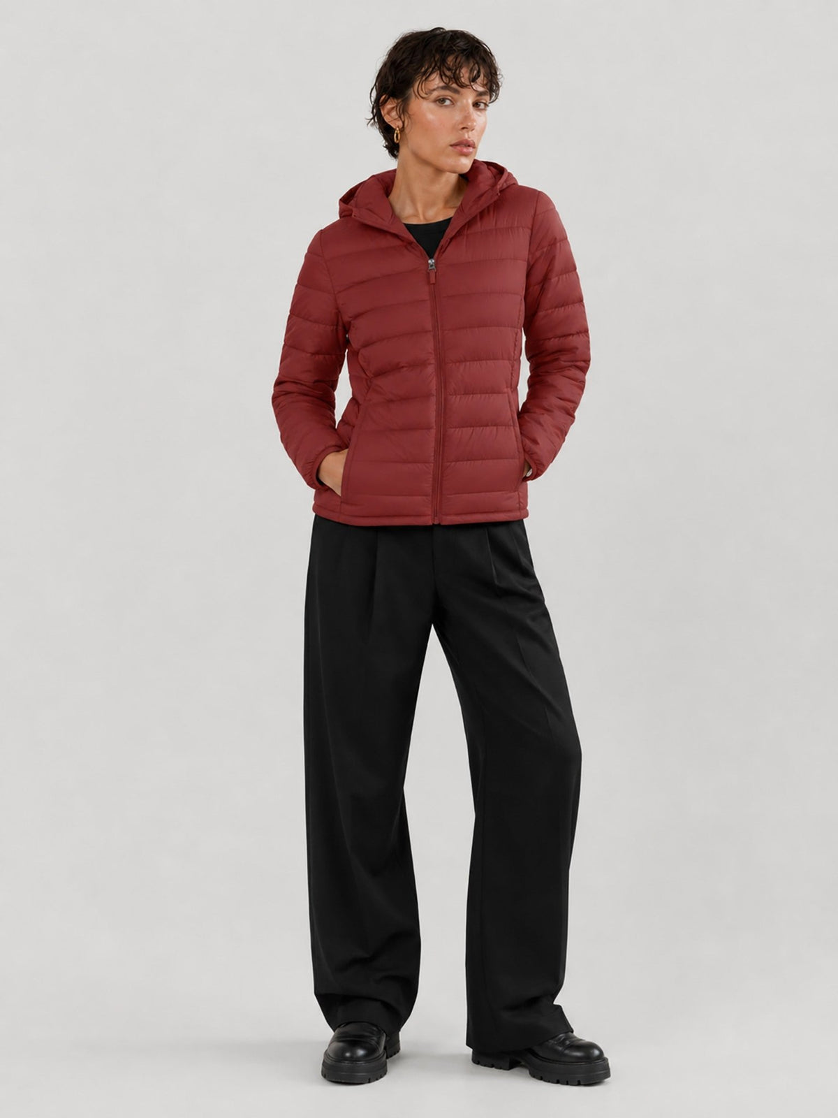 YUCOLEN Women Lightweight Hooded Jacket Water-Resistant Quilted Outdoor Coat in Dark Orange