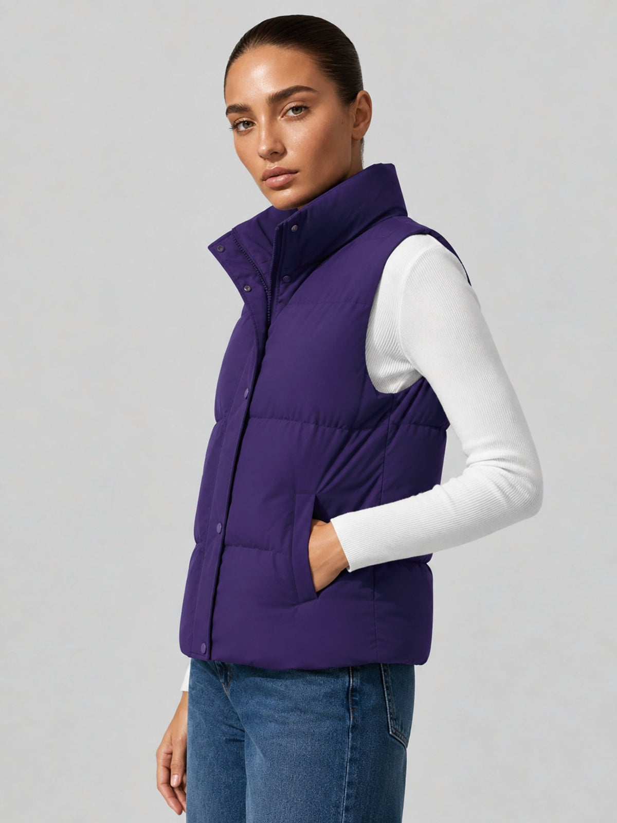 YUCOLEN Women's Lightweight Duck Down Puffer Vest Stand Collar Sleeveless Jacket in Dark Purple