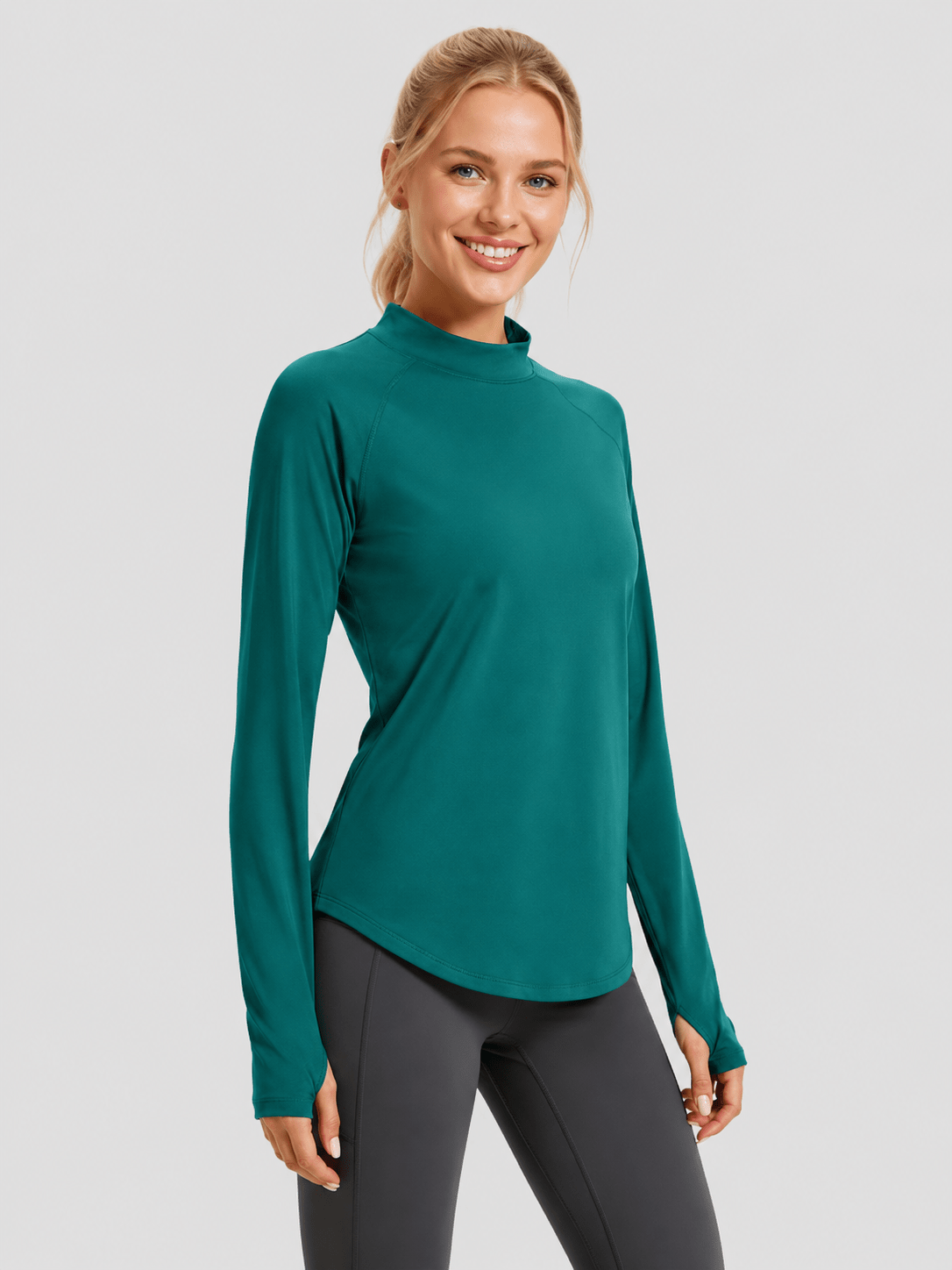 YUCOLEN Women's Thermal Fleece Lined Mock Neck Shirt with Thumb Holes in Emerald Green