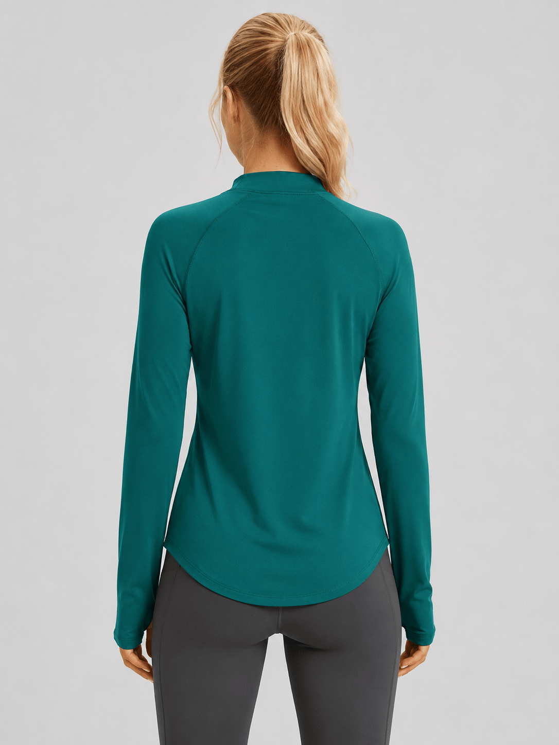 YUCOLEN Women's Thermal Fleece Lined Mock Neck Shirt with Thumb Holes in Emerald Green