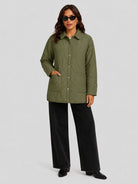 YUCOLEN Women's Water Ripple Quilted Shacket Lightweight Button Down Coat with Pockets in Green