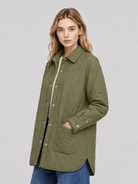 YUCOLEN Women's Water Ripple Quilted Shacket Lightweight Button Down Coat with Pockets in Green