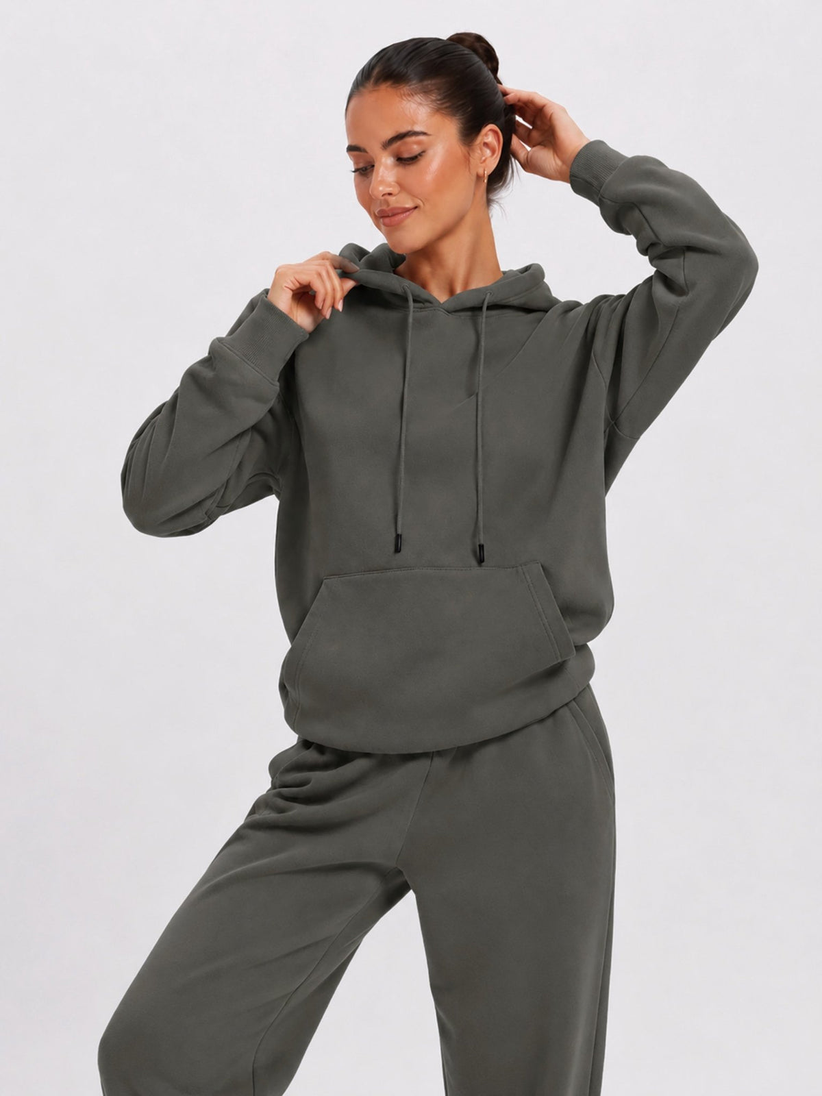 YUCOLEN Unisex Oversized Cotton Fleece Hoodie with Kangaroo Pocket in Grey brown