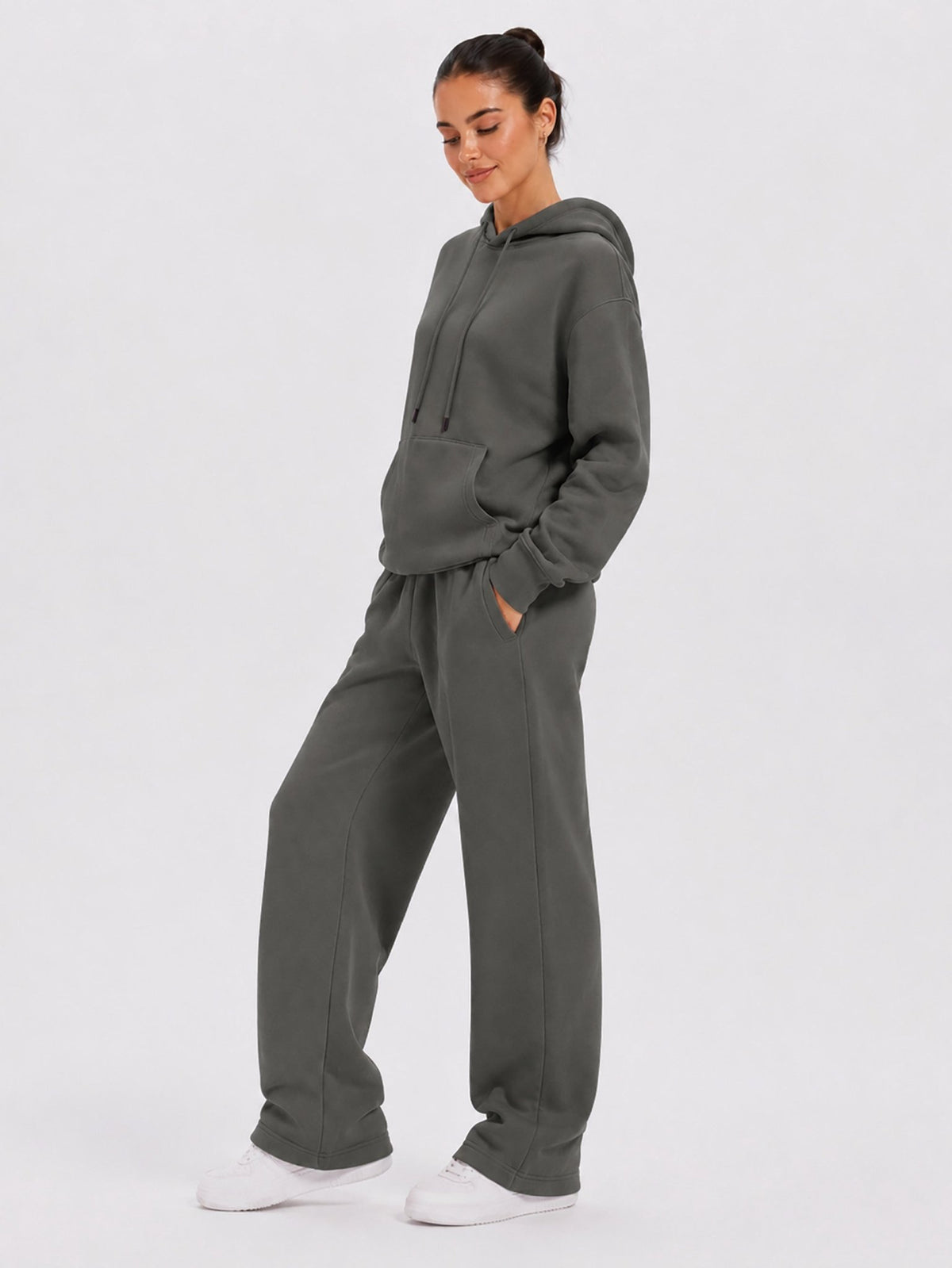 YUCOLEN Unisex Oversized Cotton Fleece Hoodie with Kangaroo Pocket in Grey brown