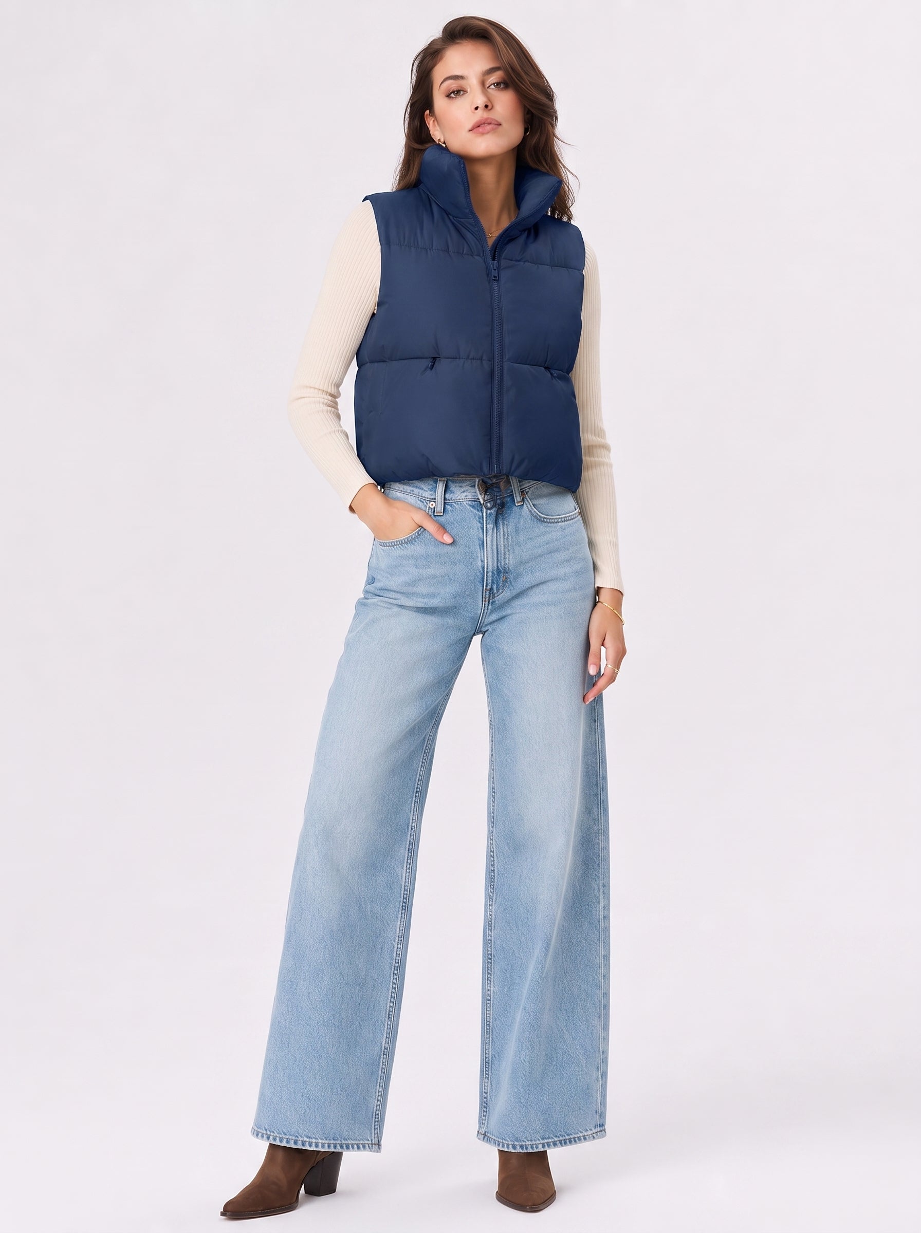 Women's Cropped Puffer Vest Lightweight Sleeveless Quilted Bubble Gilet