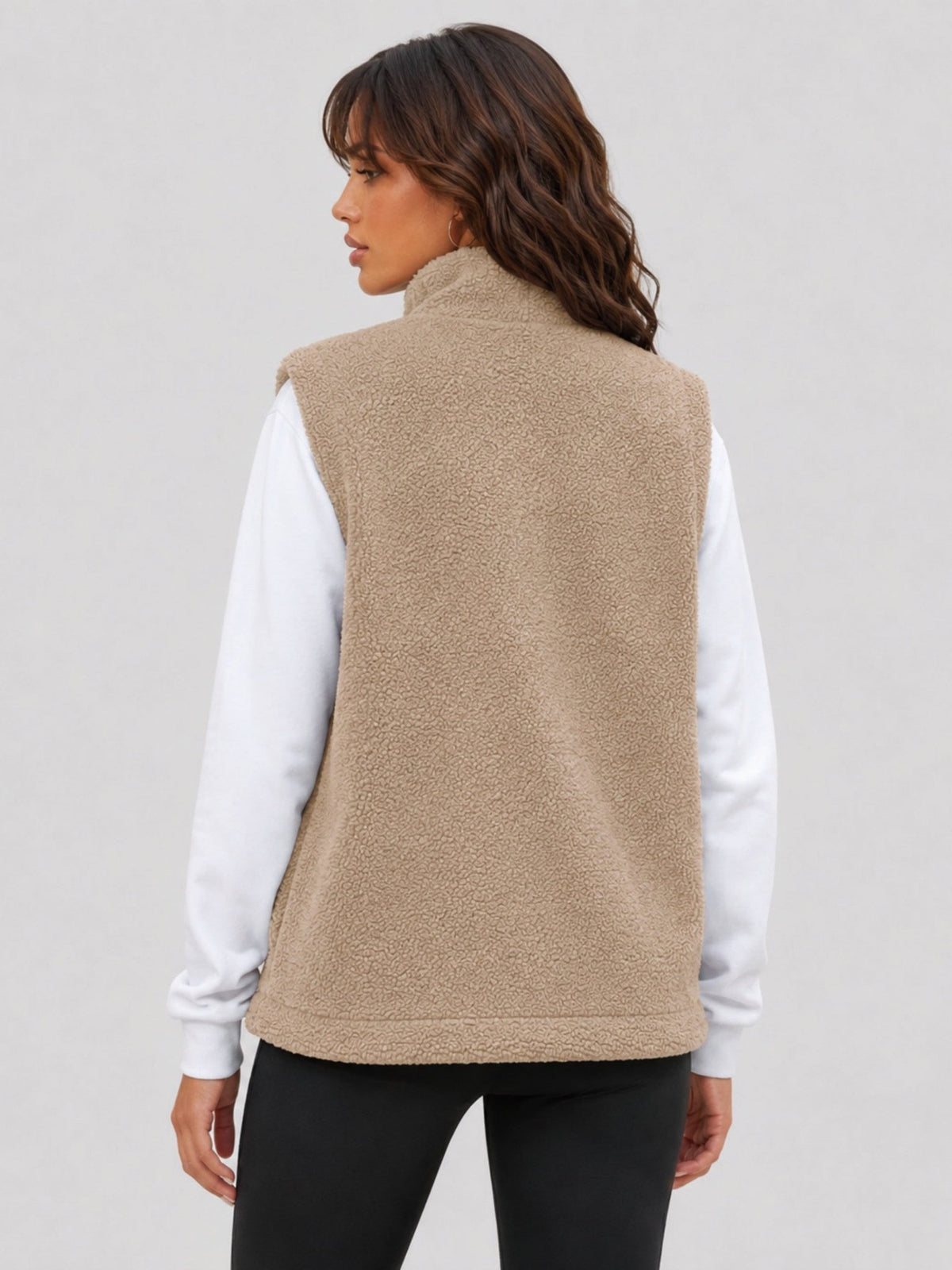 YUCOLEN Women's Sherpa Fleece Vest Fuzzy Zip Up Sleeveless Jacket with 4 Pockets in Khaki