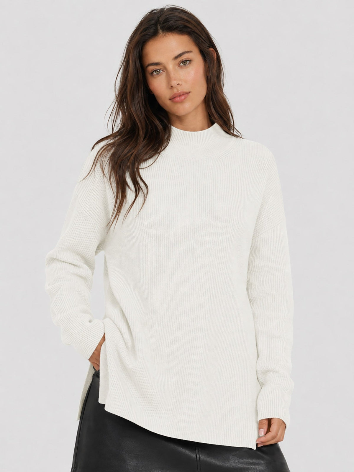 YUCOLEN Women's Oversized Ribbed Knit Turtleneck Pullover with Side Slit in Light beige