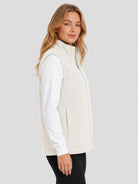 YUCOLEN Women's Sherpa Fleece Vest Fuzzy Zip Up Sleeveless Jacket with 4 Pockets in Light Beige