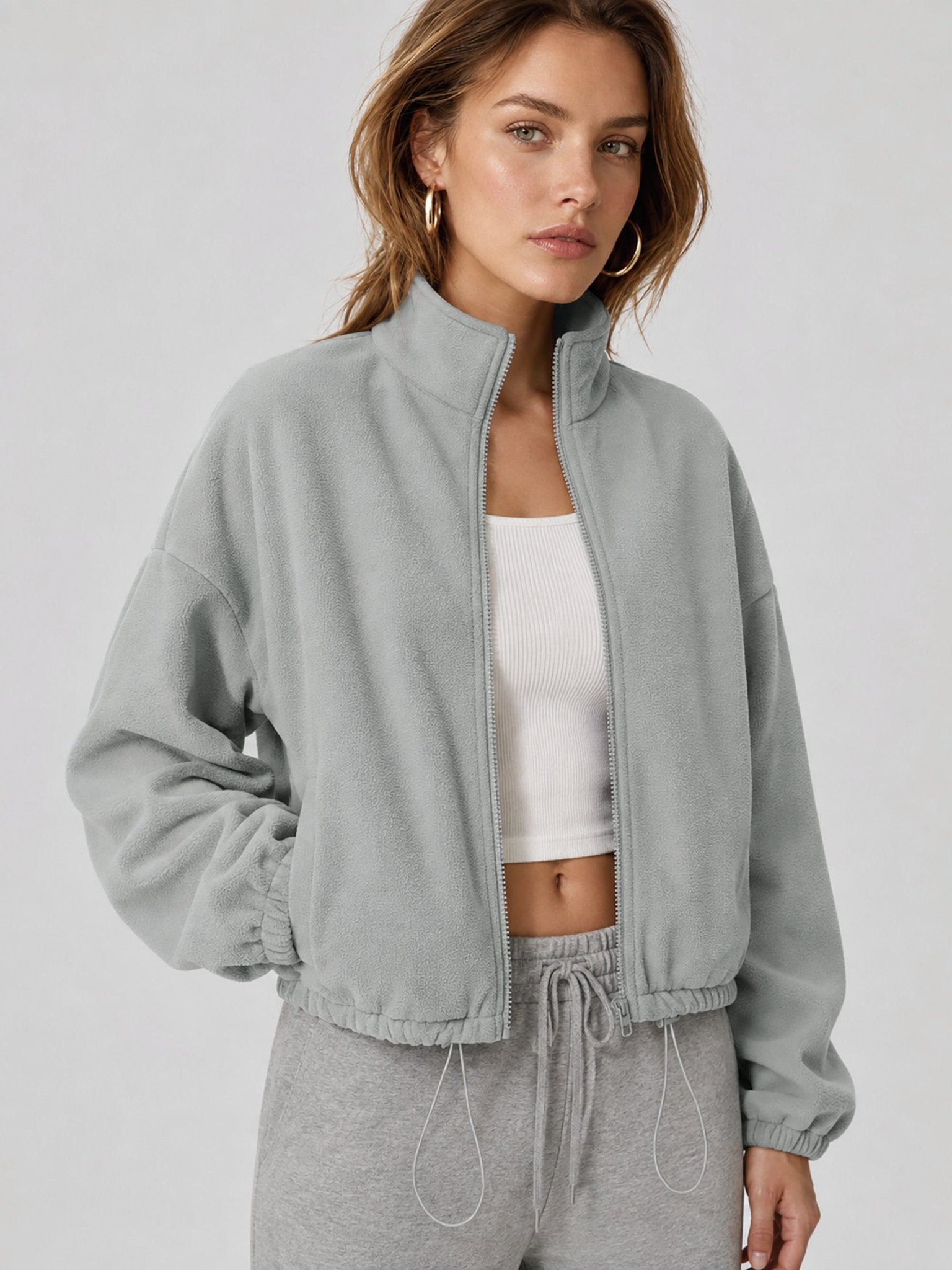 YUCOLEN Women's Cropped Fleece Jacket Full Zip Lightweight Workout Coat in Light Grey