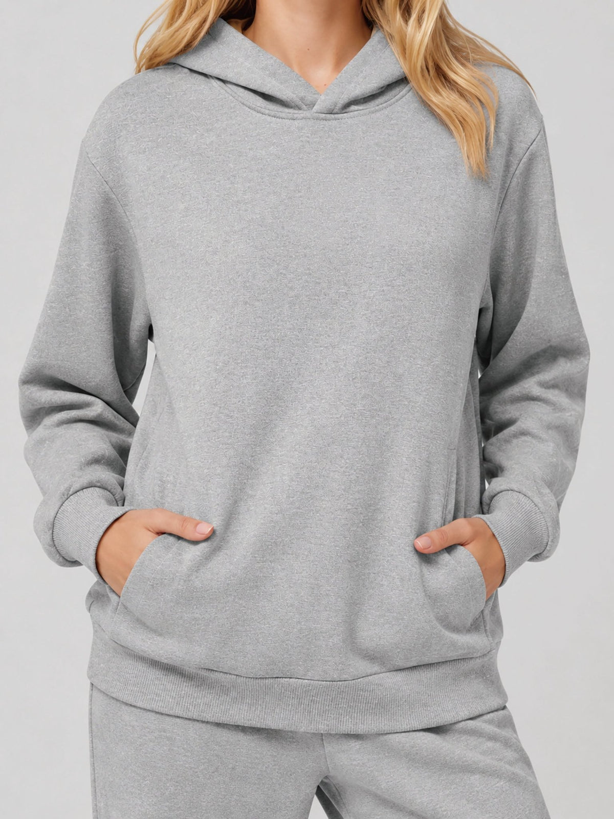 YUCOLEN Women's Loose Fit Fleece Lined Hoodie with Cotton Blend Fabric in Light Grey