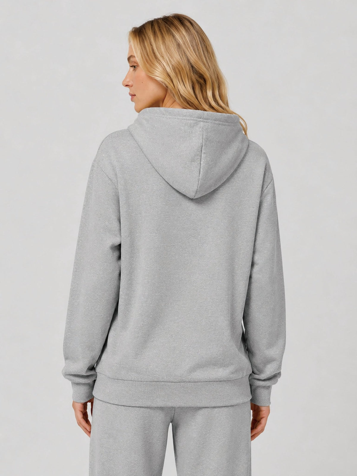 YUCOLEN Women's Loose Fit Fleece Lined Hoodie with Cotton Blend Fabric in Light Grey