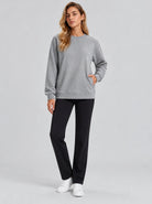 YUCOLEN Womens Warm Fleece Crewneck Sweatshirt with Zip Pockets in Light Grey