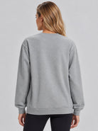 YUCOLEN Womens Warm Fleece Crewneck Sweatshirt with Zip Pockets in Light Grey