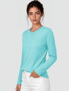 YUCOLEN Women's Long Sleeve Crew Neck Shirt Soft Tri-blend Cotton Performance Tee in Light Lack Blue