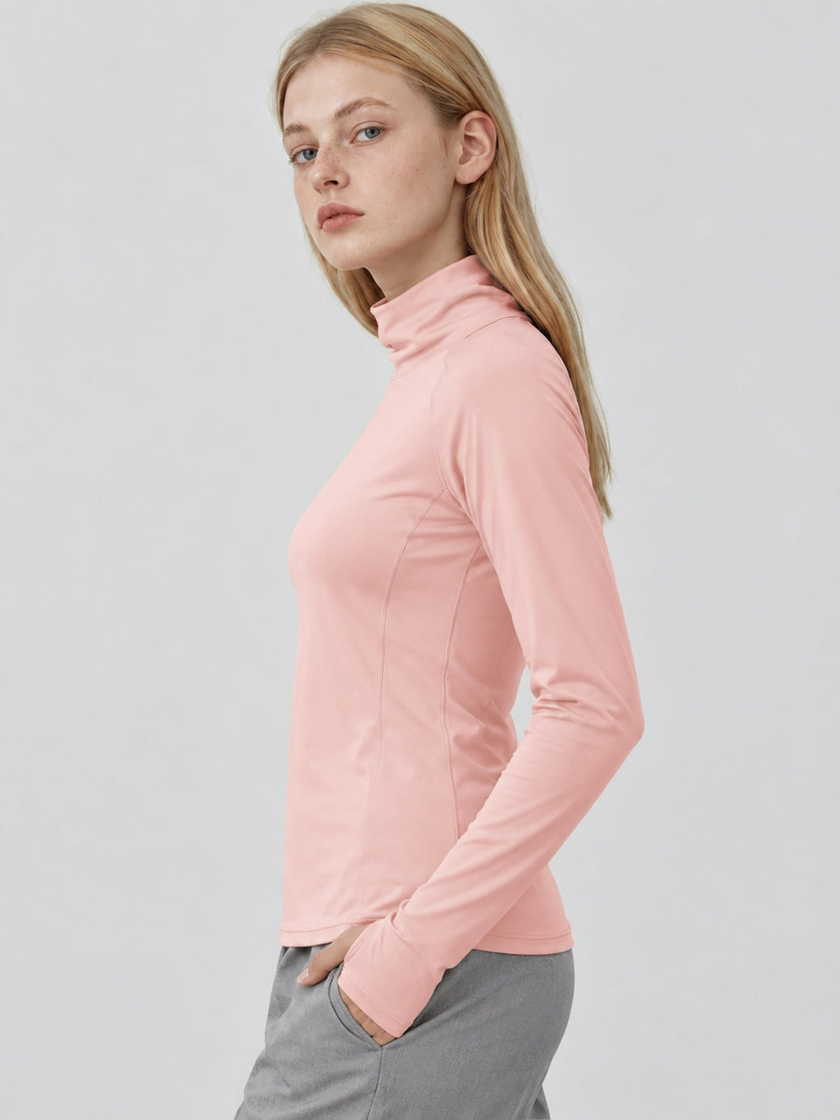 YUCOLEN Womens Thermal Long Sleeve Workout Top with Thumb Holes in Light Pink