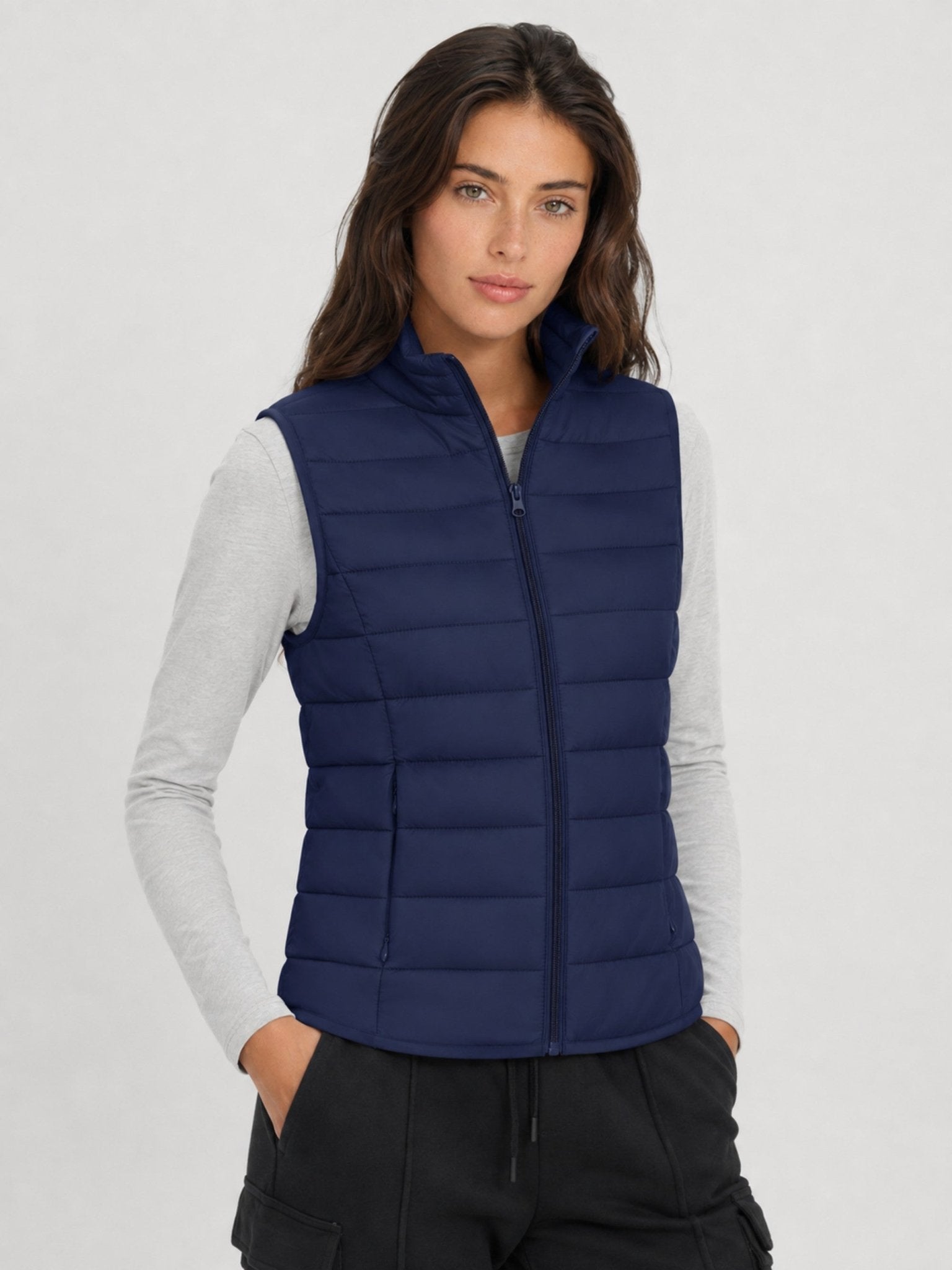 YUCOLEN Women's 270g Lightweight Down Quilted Puffer Vest Windproof Sleeveless Jacket in Navy