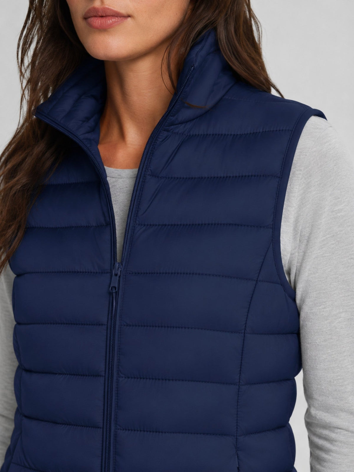 YUCOLEN Women's 270g Lightweight Down Quilted Puffer Vest Windproof Sleeveless Jacket in Navy