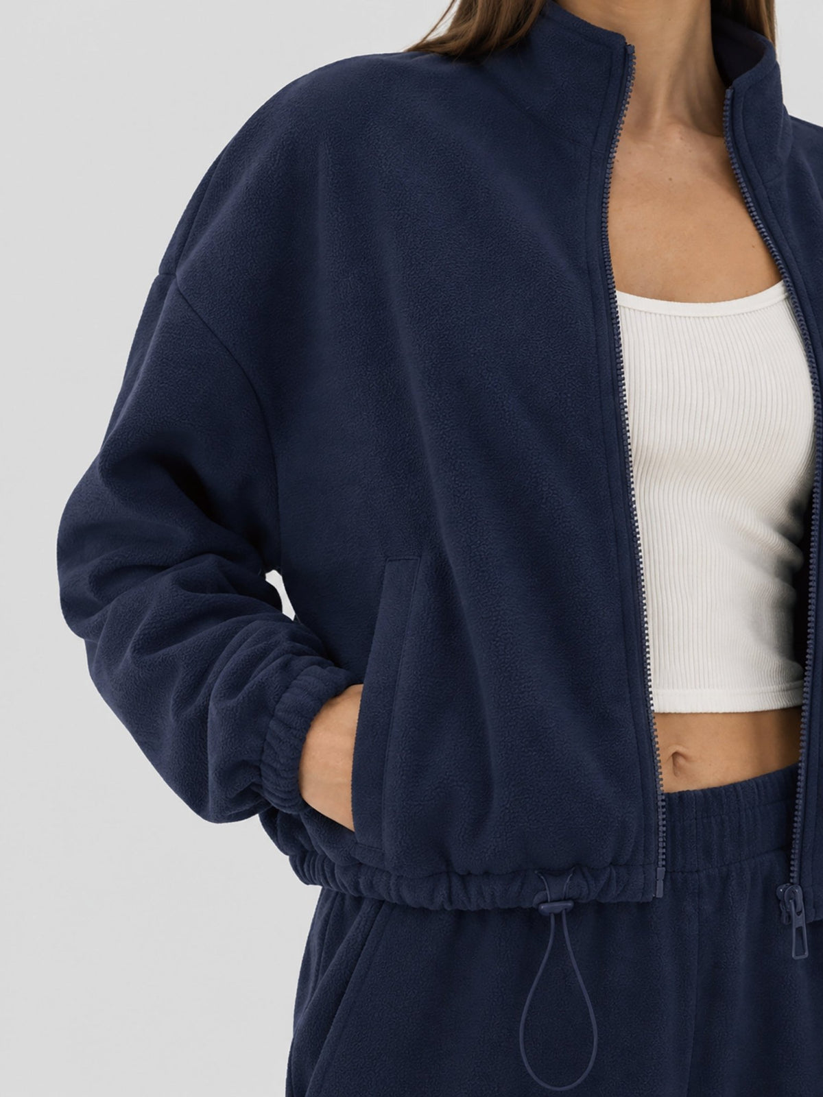YUCOLEN Women's Cropped Fleece Jacket Full Zip Lightweight Workout Coat in Navy