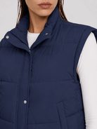 YUCOLEN Women's Cropped Puffer Vest Lightweight Windproof Insulated Gilet with Pockets in Navy