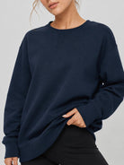 YUCOLEN Women's Fleece Lined Crewneck Sweatshirt with Thumb Holes Loose Fit Pullover in Navy