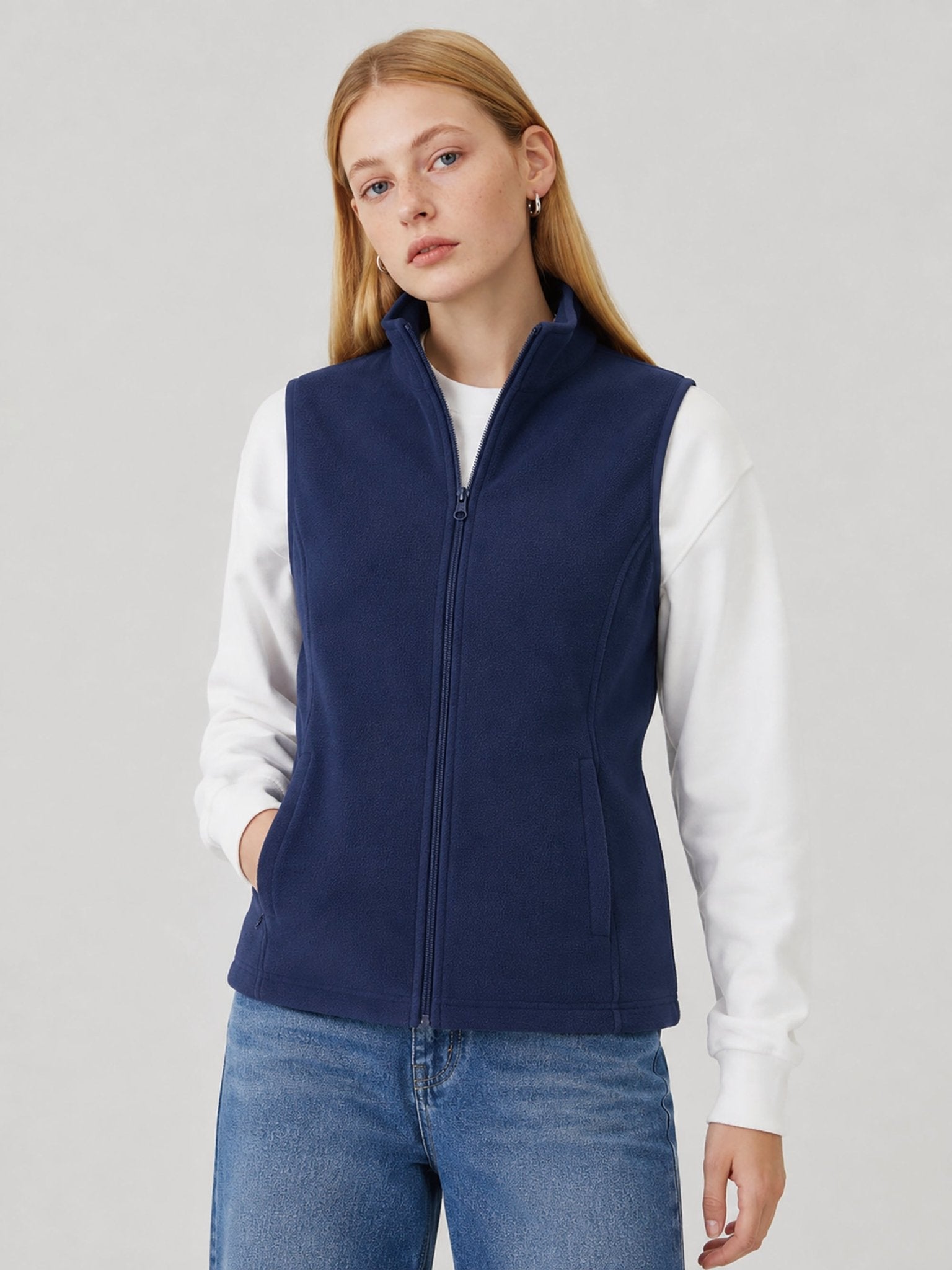 YUCOLEN Women's Full Zip Fleece Vest Anti-Static Sleeveless Jacket with Pockets in Navy
