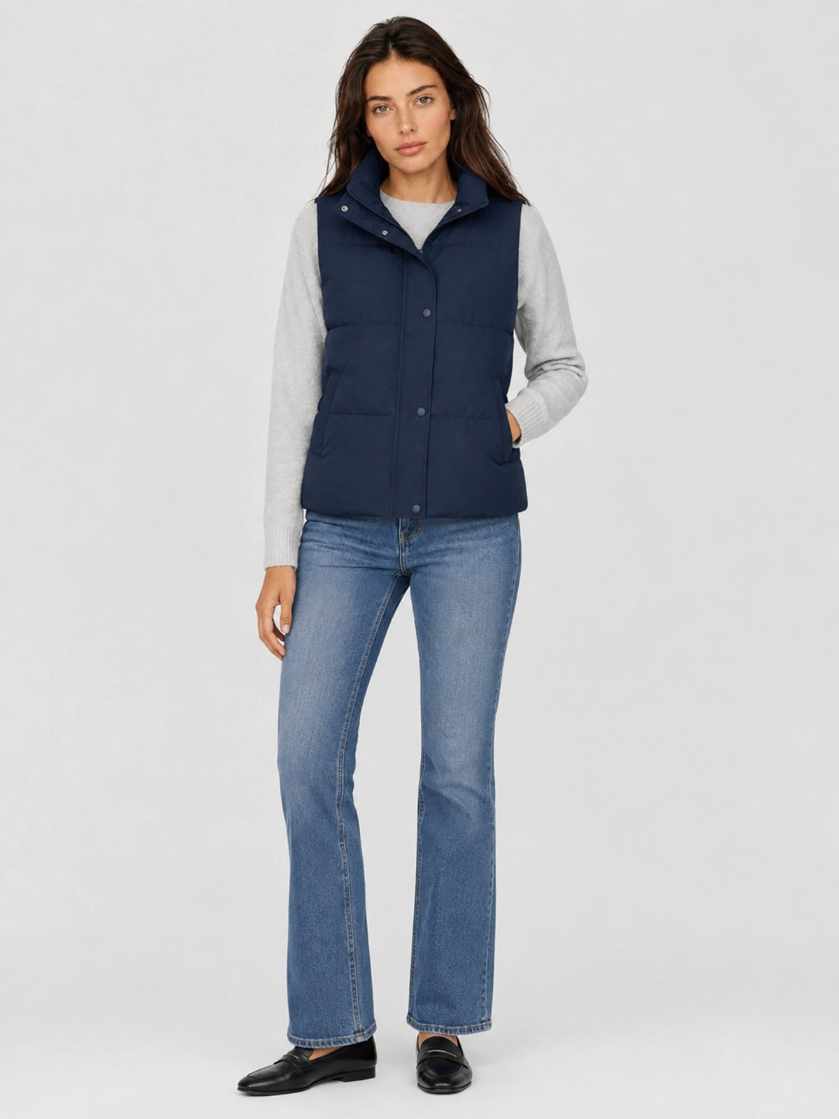 YUCOLEN Women's Lightweight Duck Down Puffer Vest Stand Collar Sleeveless Jacket in Navy
