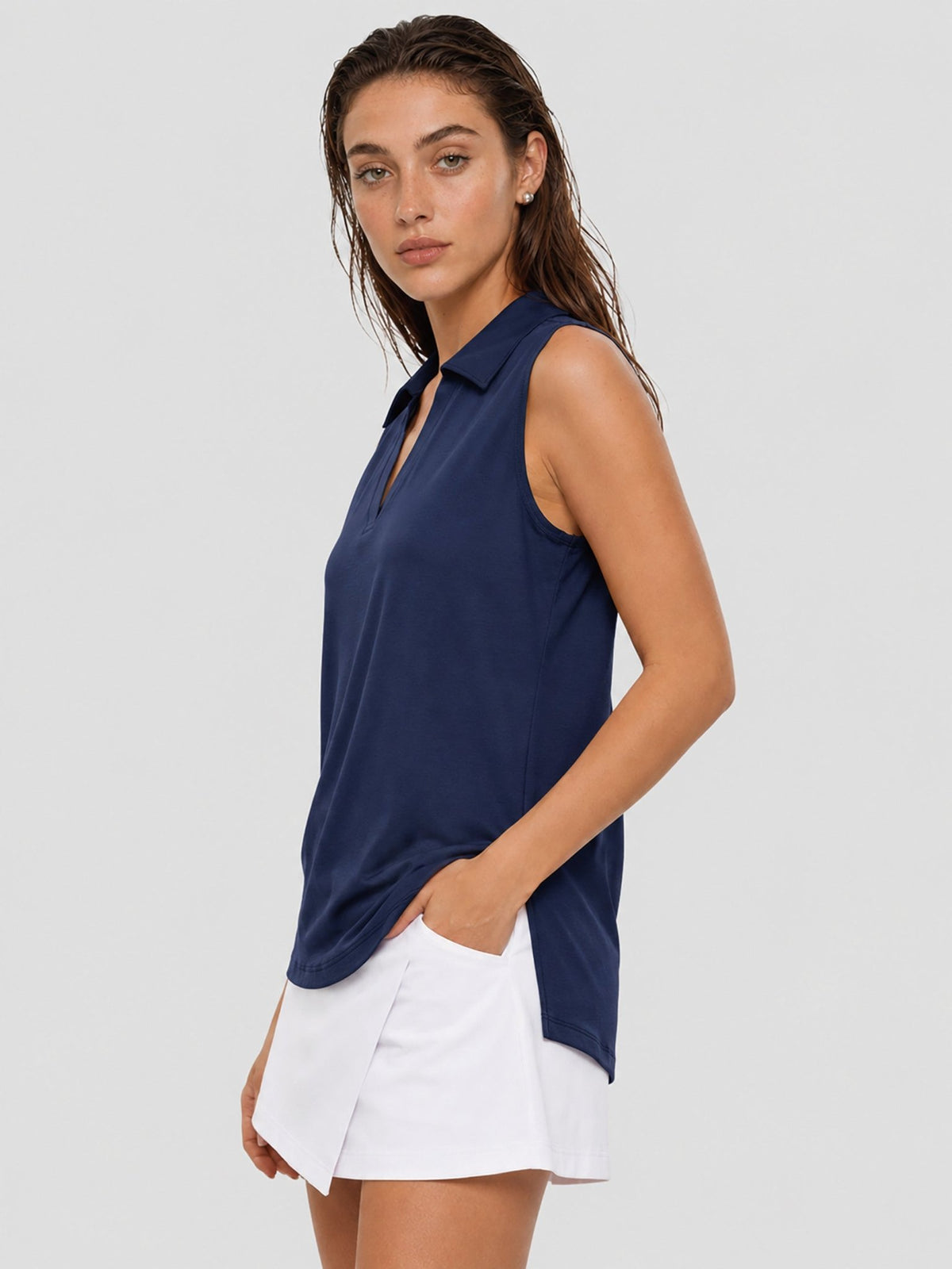 YUCOLEN Women's Sleeveless Golf Polo Shirt UPF 50+ V Neck Side Slit Sun Protection Top in Navy