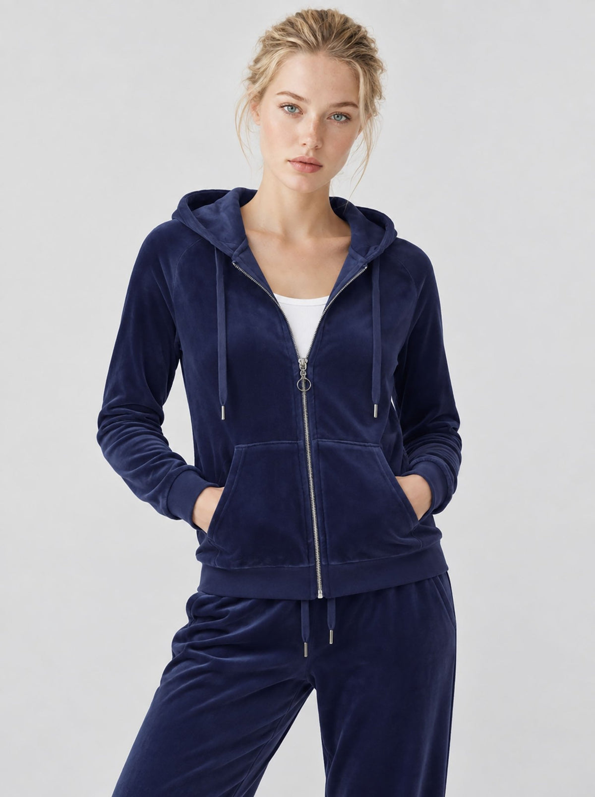 YUCOLEN Women's Soft Velour Full Zip Hooded Jacket with Pockets in Navy