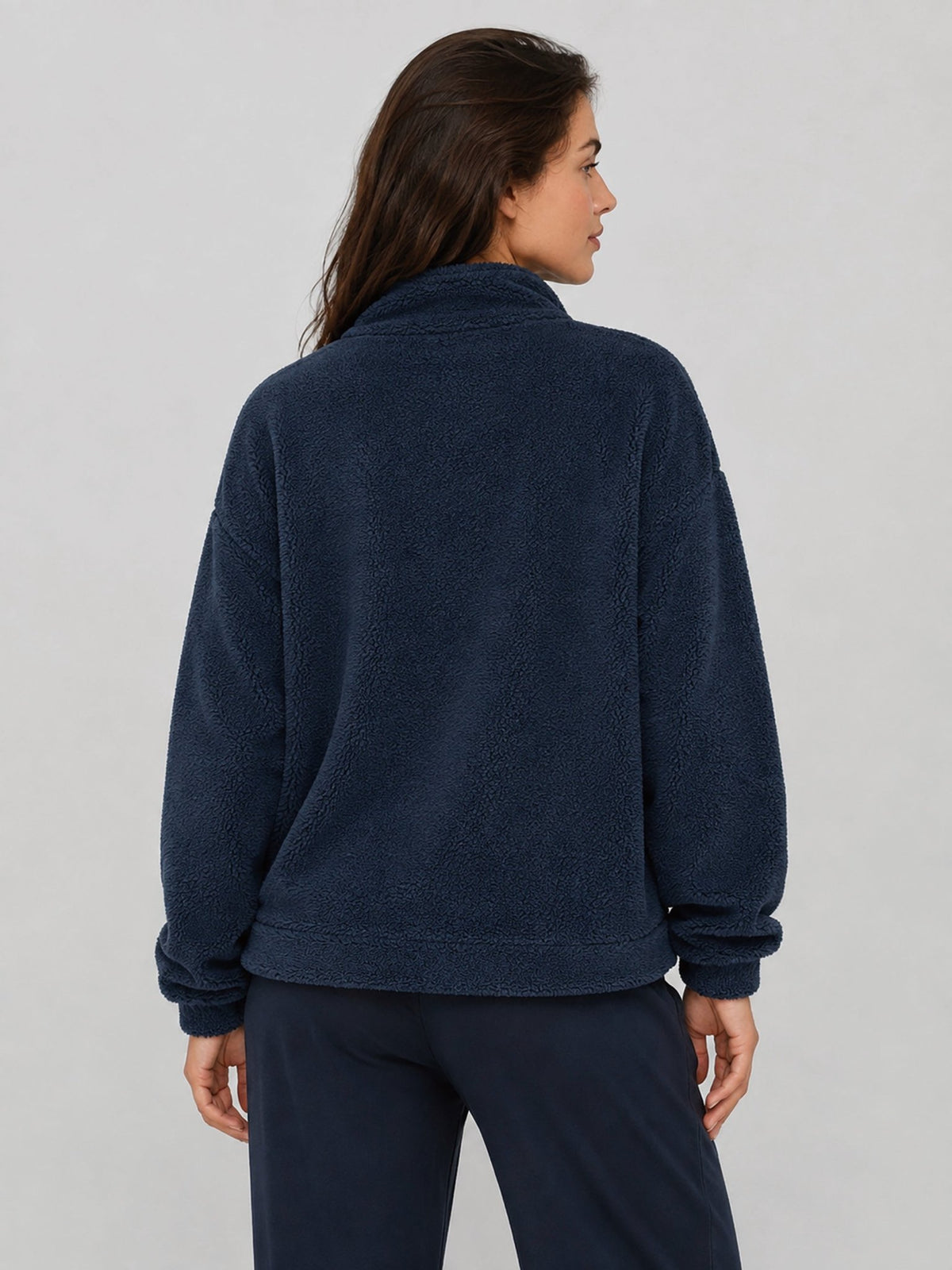 YUCOLEN Women's Stretchy Half Zip Fuzzy Sherpa Pullover with Kangaroo Pocket in Navy