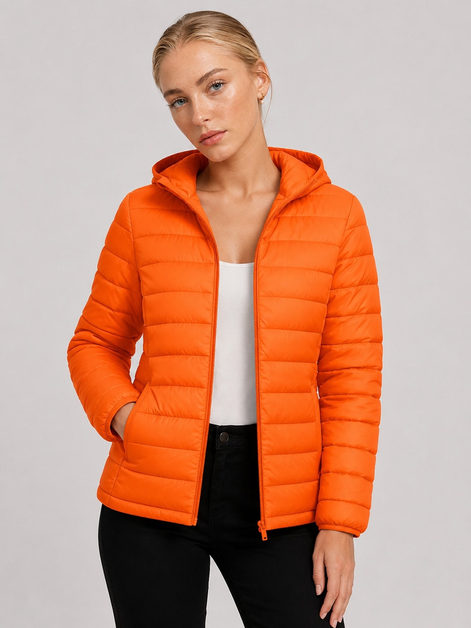 YUCOLEN Women Lightweight Hooded Jacket Water-Resistant Quilted Outdoor Coat in Orange