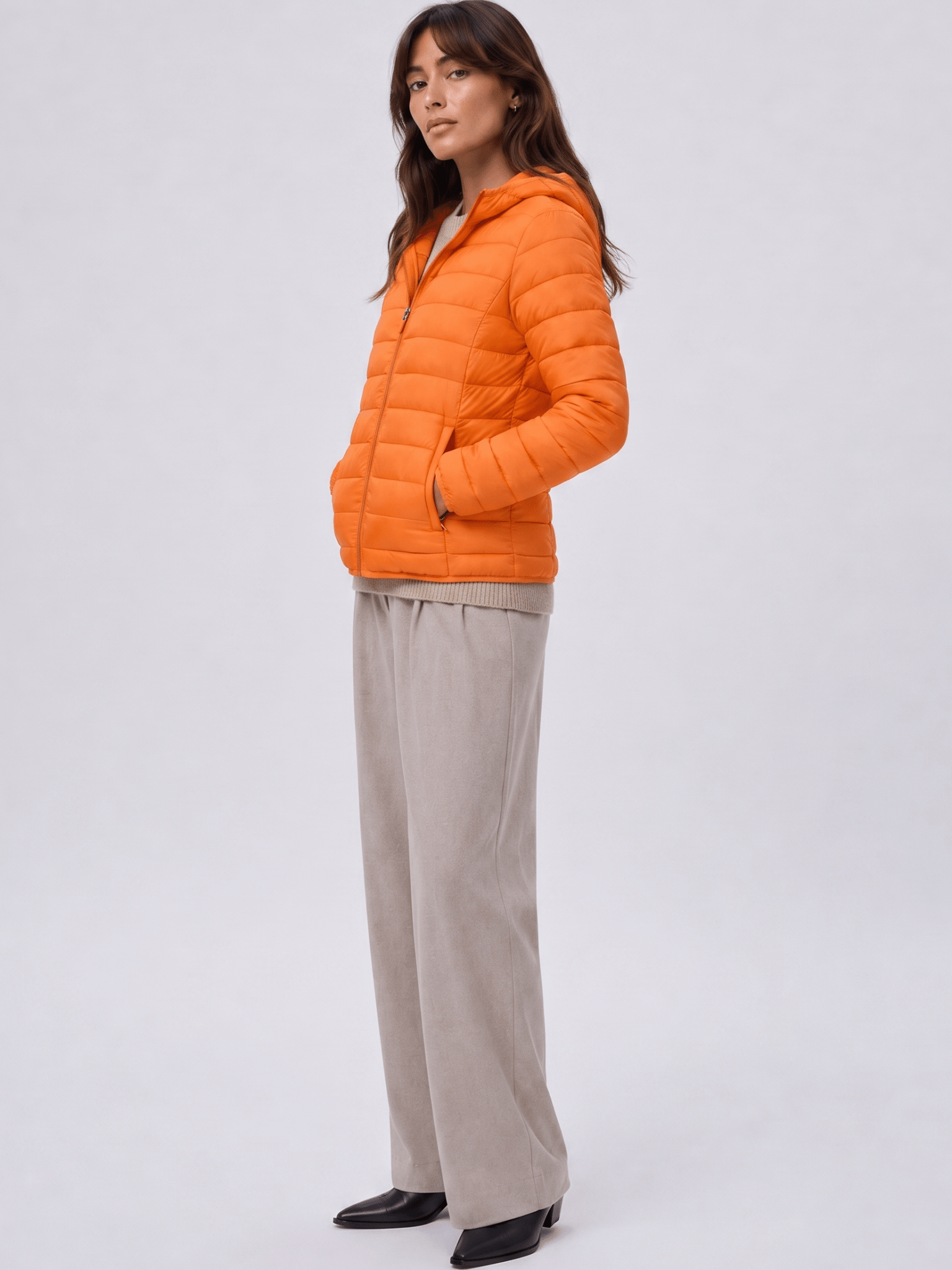 YUCOLEN Women Lightweight Hooded Puffer Jacket Water-Resistant Quilted Outdoor Coat in Orange