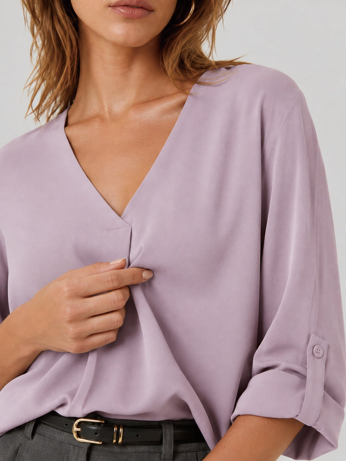 YUCOLEN Women's Lightweight V-Neck Flowy Blouse with 3/4 Flutter Sleeves in Pink