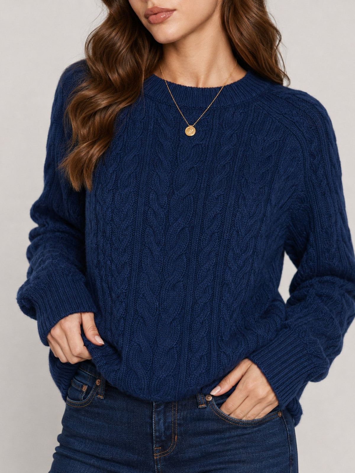 YUCOLEN Women's Oversized Cable Knit Sweater Soft Chunky Crew Neck Pullover Top in Sapphire blue