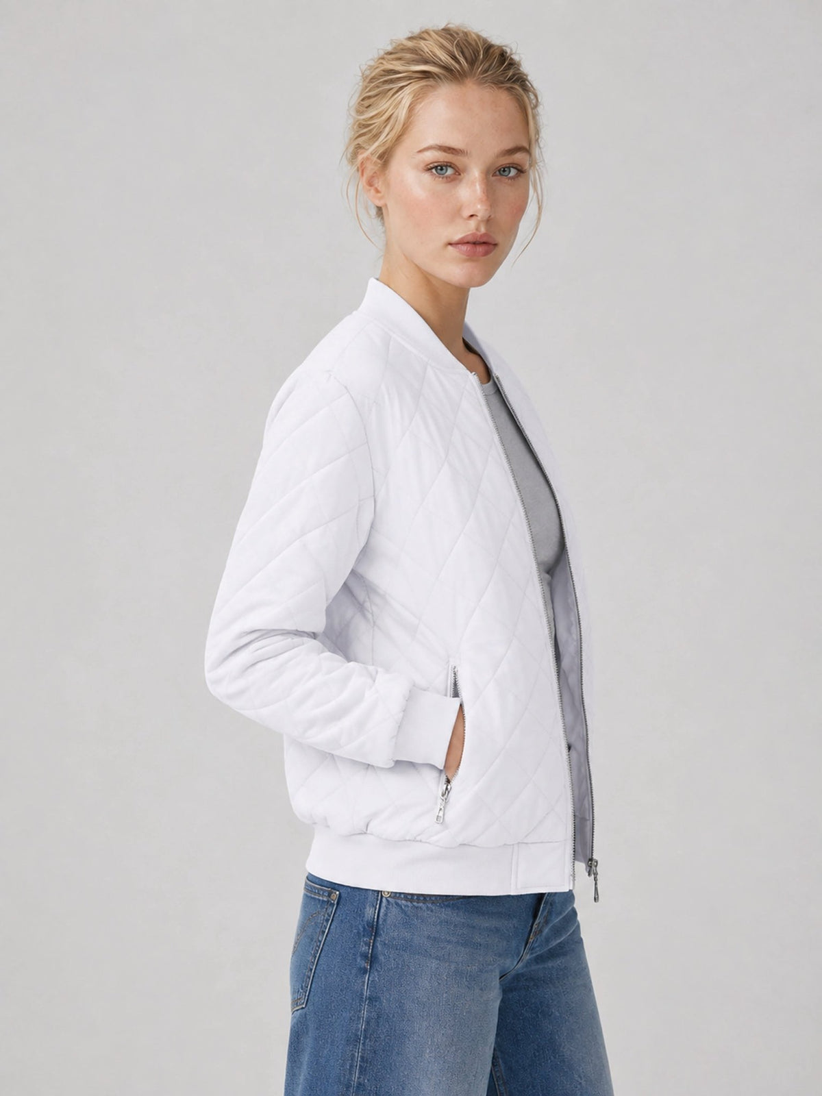 YUCOLEN Women's Lightweight Diamond Quilted Bomber Jacket with Secure Zip Pockets in White