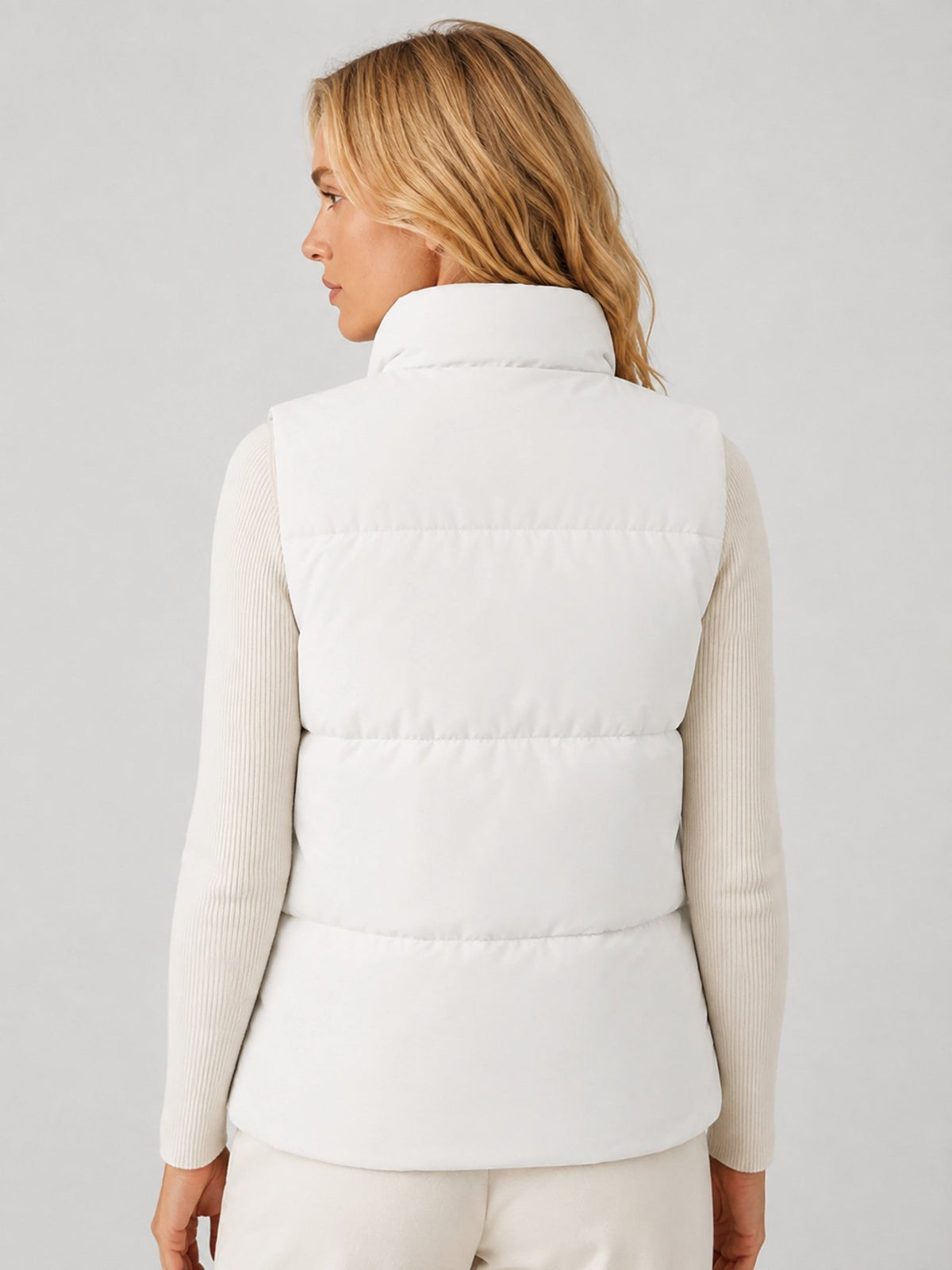 YUCOLEN Women's Lightweight Duck Down Puffer Vest Stand Collar Sleeveless Jacket in White