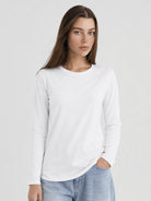 YUCOLEN Women's Long Sleeve Tri-blend Shirt Soft Breathable Loose Fit Crew Neck Tee in White