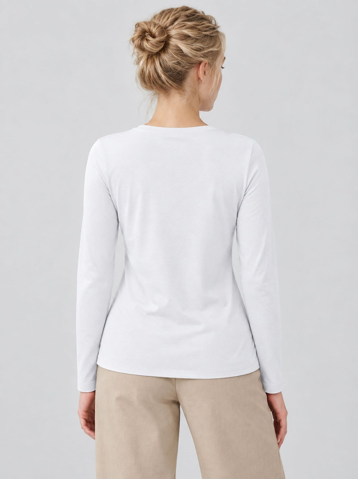 YUCOLEN Womens Pleated Crew Neck Long Sleeve Casual Stretch Top in White