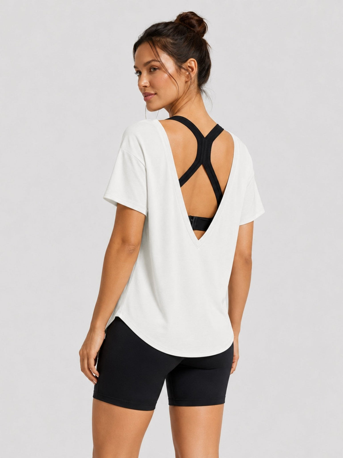 YUCOLEN Women's Reversible Workout Tee Open Back Loose Fit Athletic Shirt in White